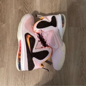 Lebron 9 Soft Pink
